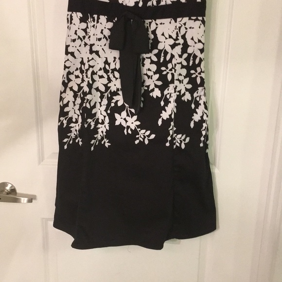 Covington Dresses Size 6 - Picture 4 of 12